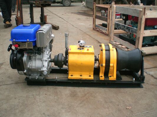 comprar 5-Ton Gasoline-Powered Cable Winch Puller with Fast Line Speed for Heavy-Duty Wire Pulling online manufacture