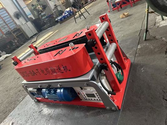 DSJ 180 Máquina de puxar cabos para a transmissão de cabos de potência e controlo em extensões e subestações de centrais eléctricas